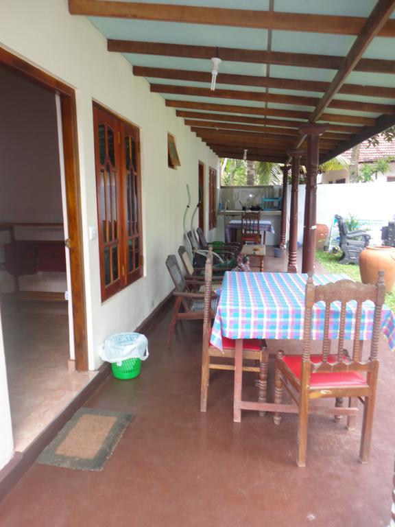 Sandu Guest Mirissa Exterior foto