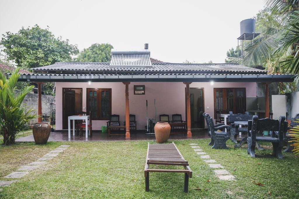 Sandu Guest Mirissa Exterior foto